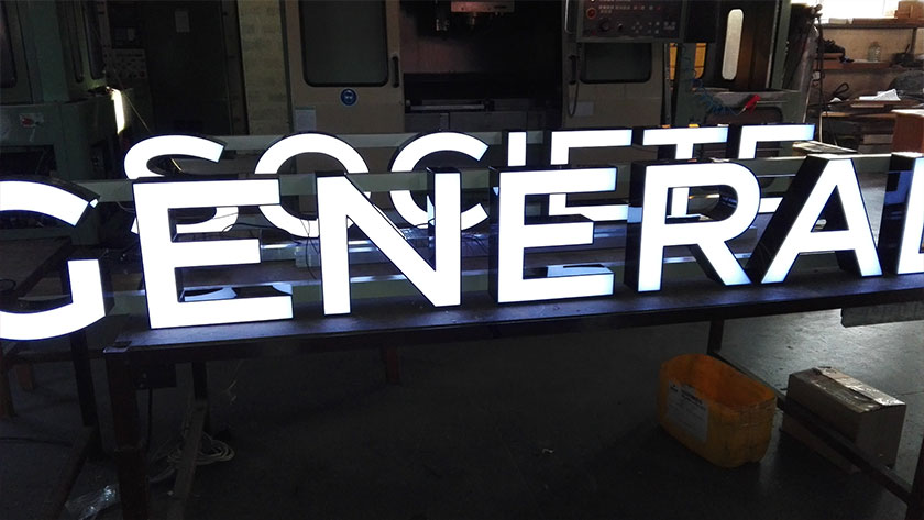 3d svetleće reklame